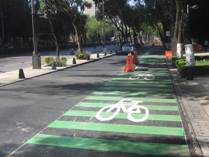 1843668 - Ciclovía Paseo de la Reforma